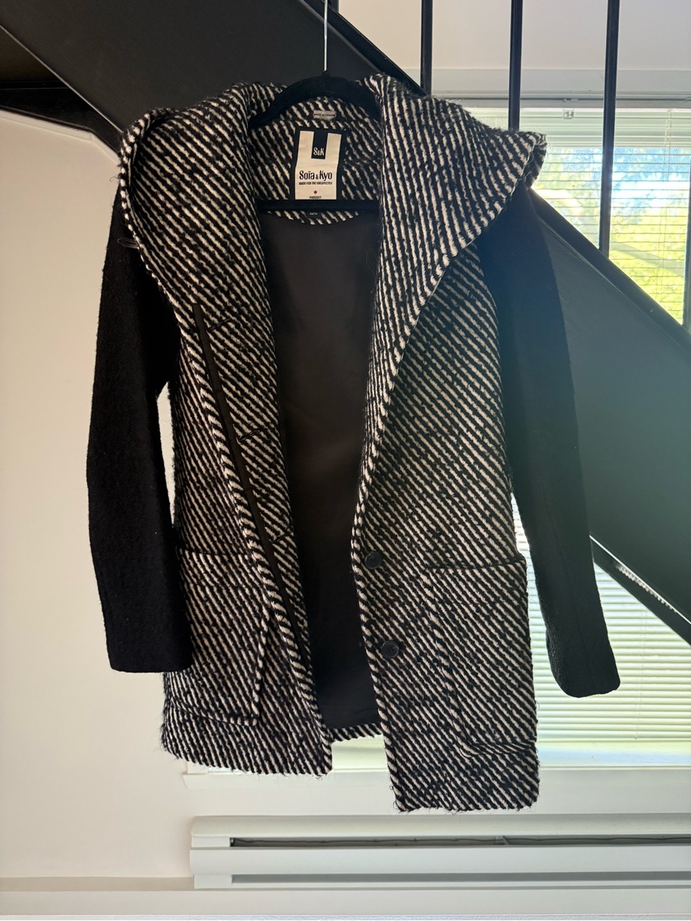 Soia & Kyo Black and White Hooded Knit Cardigan Coat